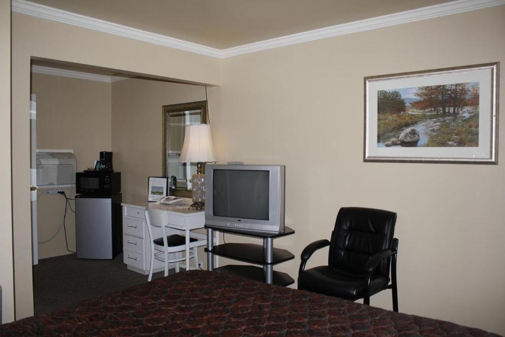 Rim Rock Motel Альтурас Экстерьер фото