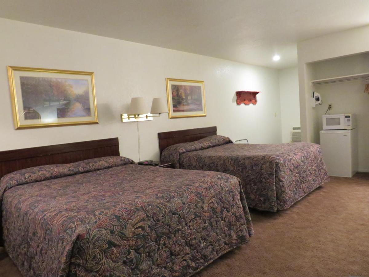 Rim Rock Motel Альтурас Экстерьер фото
